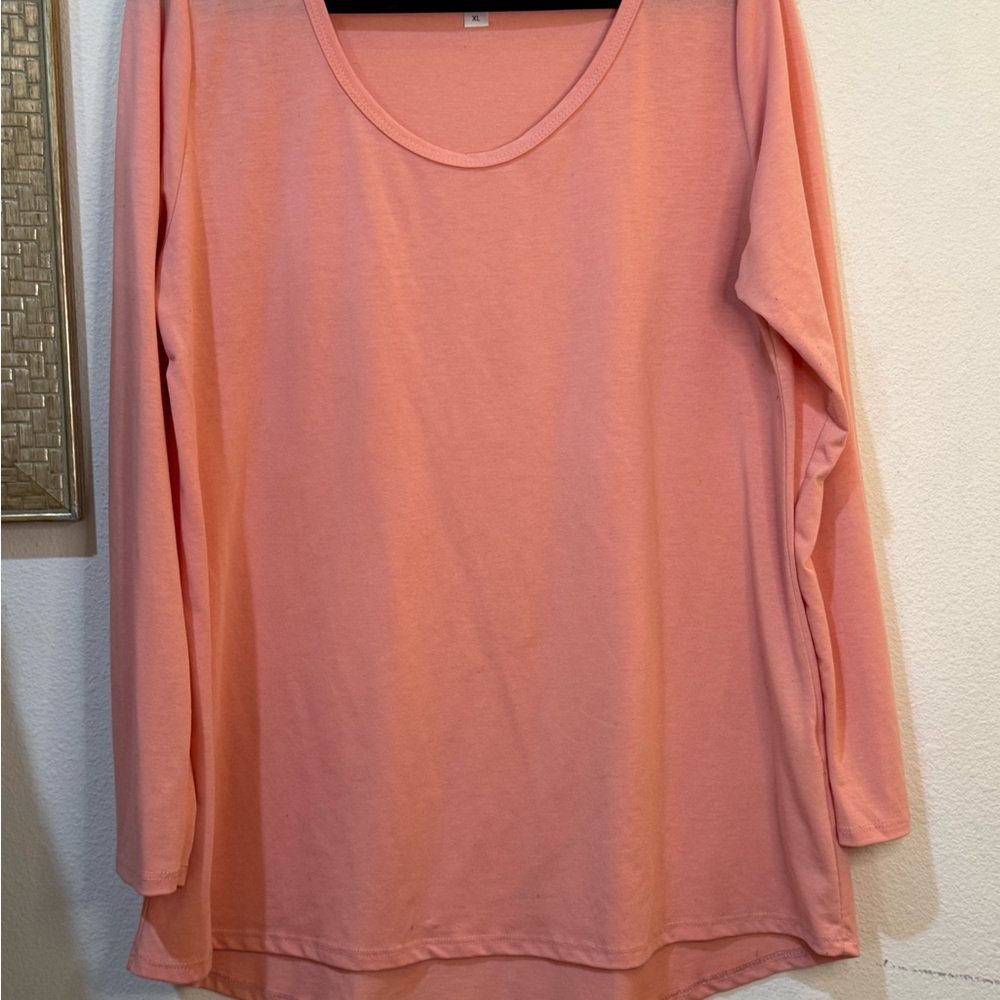 LULAROE Women’s XL Long Sleeve Peach Top Casual Scoop Neck Shirt